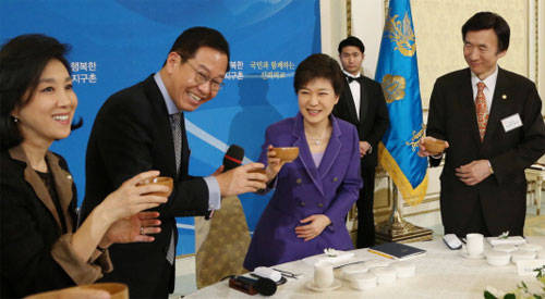 박 대통령 청와대 만찬 ⓒ더타임즈(출처=청와대)