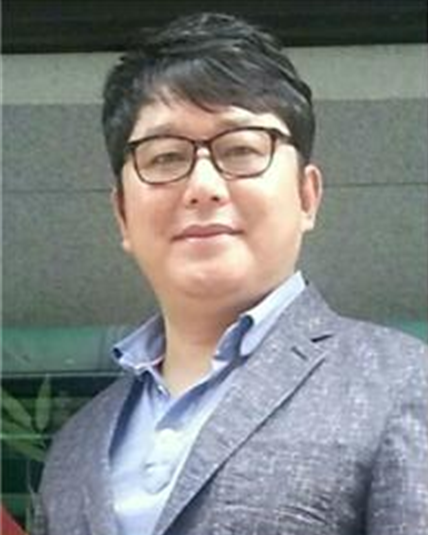 신인문학상 수상자 강인석